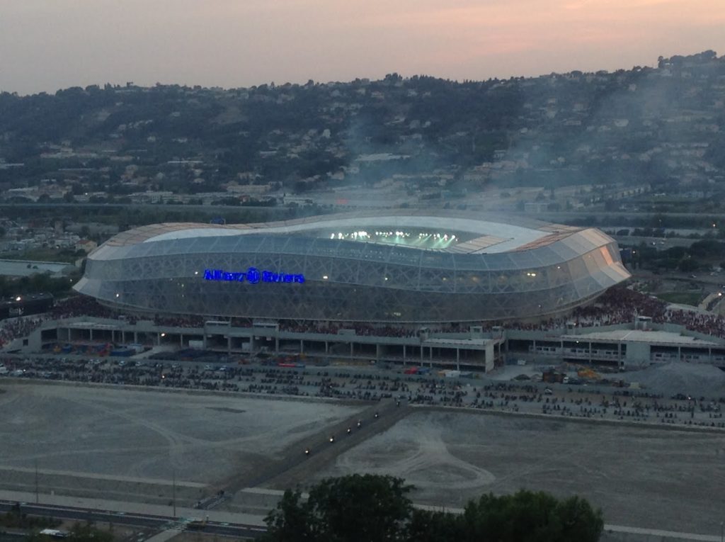 Documentaire: Megastadium Documentaire construction www.btp-cours.com