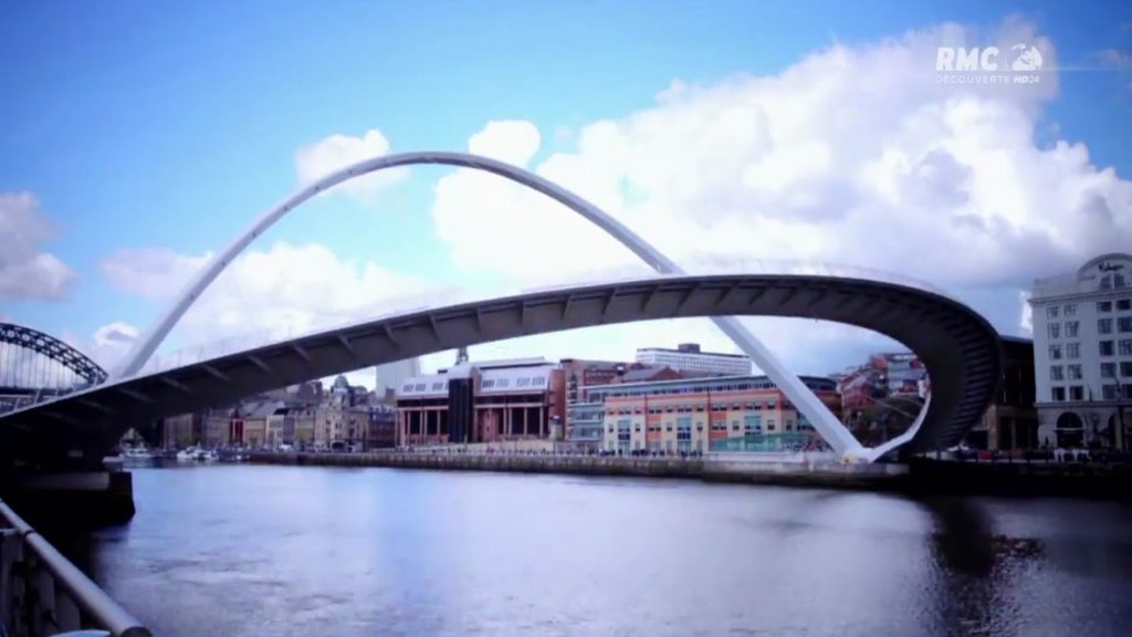 Documentaire: Géants de la construction - Ponts mobiles  Documentaire architecture et construction sur BTP-Cours.com