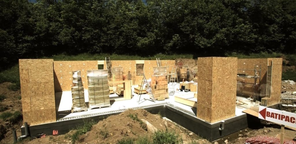 Maison en kit, immeuble conteneur : le nouvel habitat