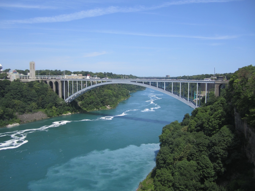 Pont en arc Classification des ponts sur www.btp-cours.com