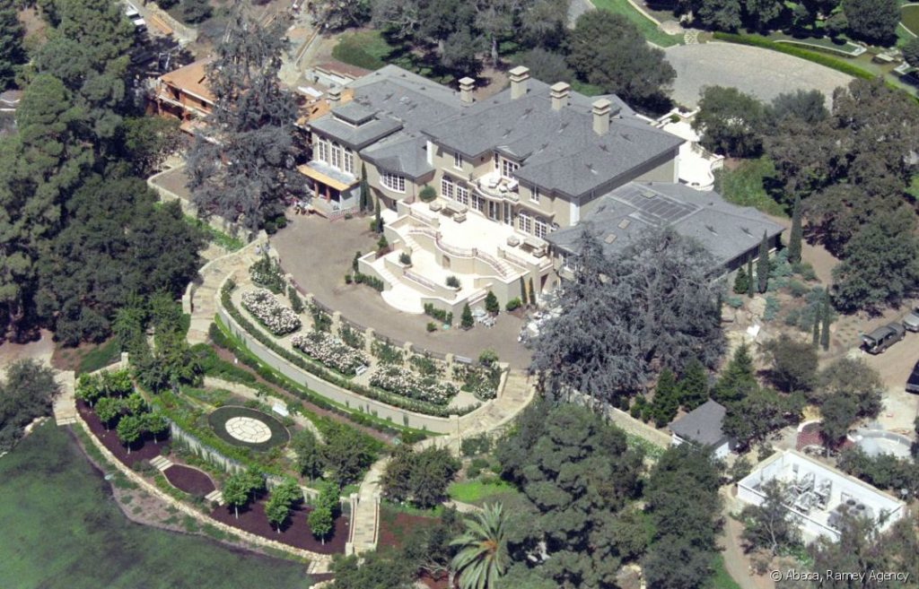La Maison d'Oprah Winfrey 13 MAISONS LES PLUS INSOLITES ET LES PLUS CHÈRES DU MONDE