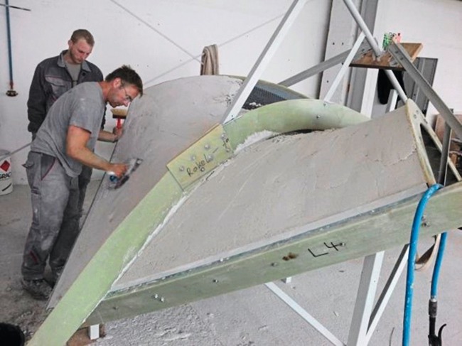 coulage de l'élément en béton a paroi mince Béton renforcé de fibres de carbone