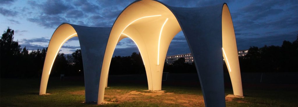 intégration d'un éclairage LED dans la paroi mince e béton Béton renforcé de fibres de carbone