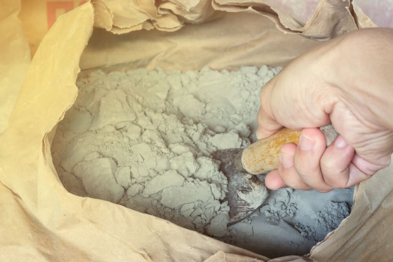 vérifier la qualité u ciment sur le chantier 