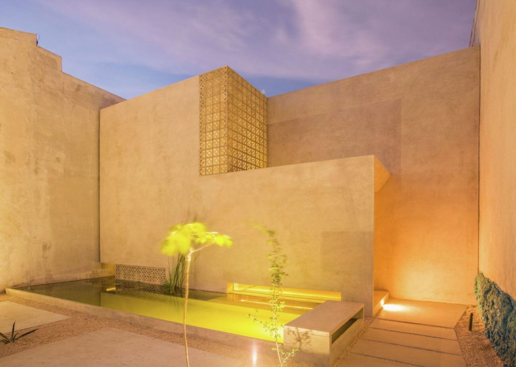 Maison Gabriela / TACO taller de arquitectura contextual
