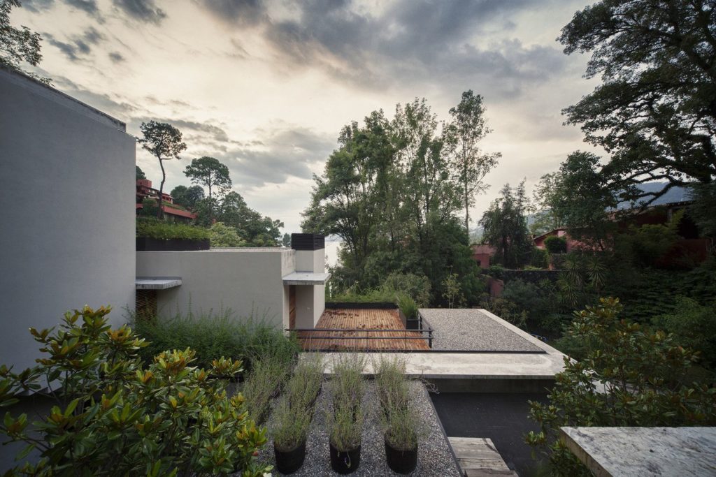 Maison Maza / CHK arquitectura