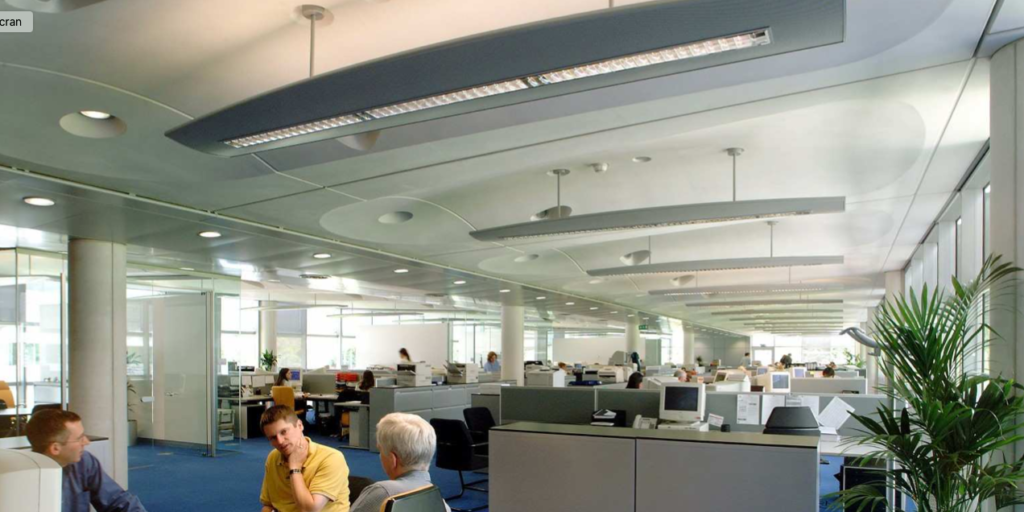 Un environnement de bureaux confortable grâce à l’utilisation maximale de l’inertie thermique du béton