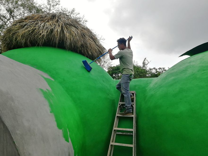 Je viens de terminer la construction de cette superbe maison de designer a Costa Rica